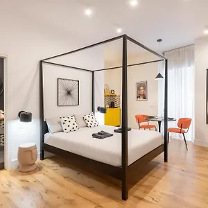https://the-idyll-boutique-apartment.hotels-amalfi.com